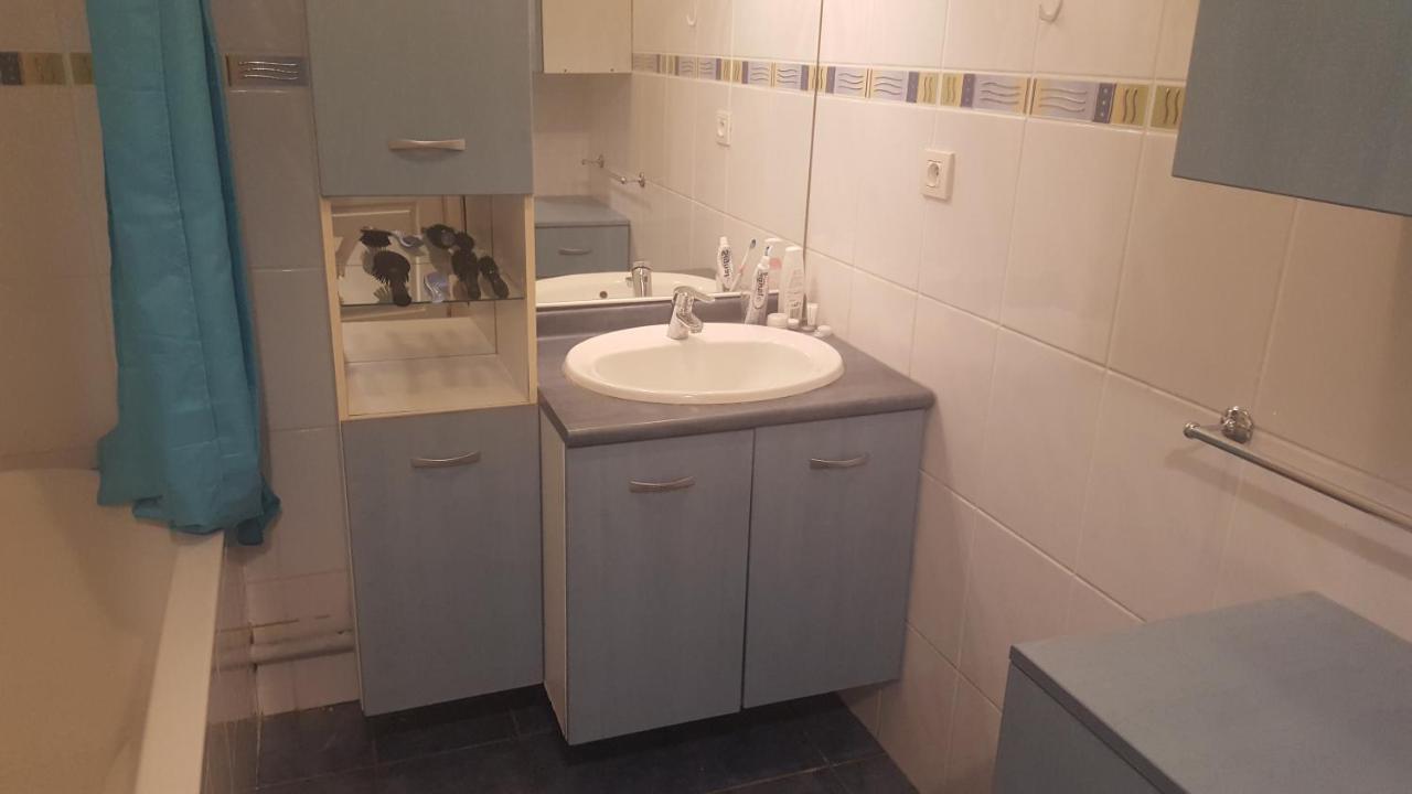Eden Appartement, T2 49m2, 4 pers vue mer, piscine Saint-Gilles Les Bains Extérieur photo